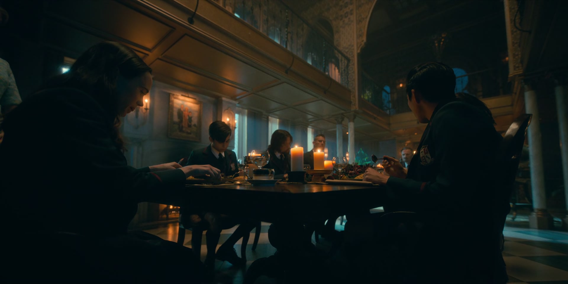 2x08_1072.jpg