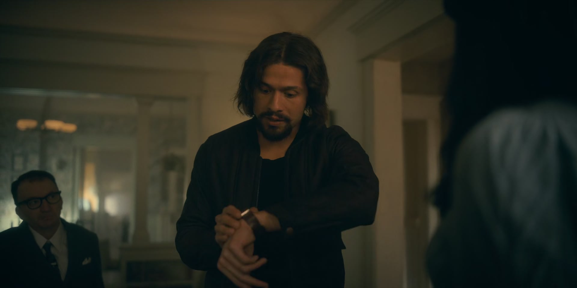 2x08_1141.jpg