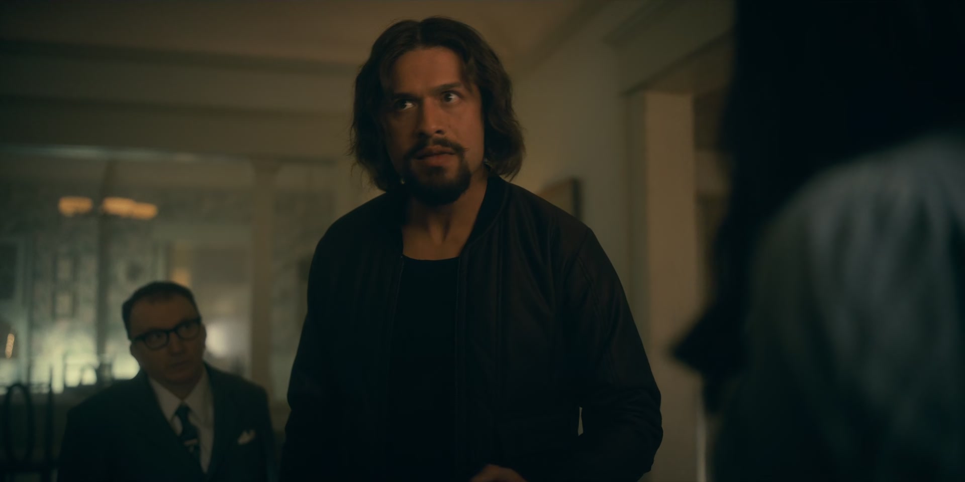 2x08_1148.jpg