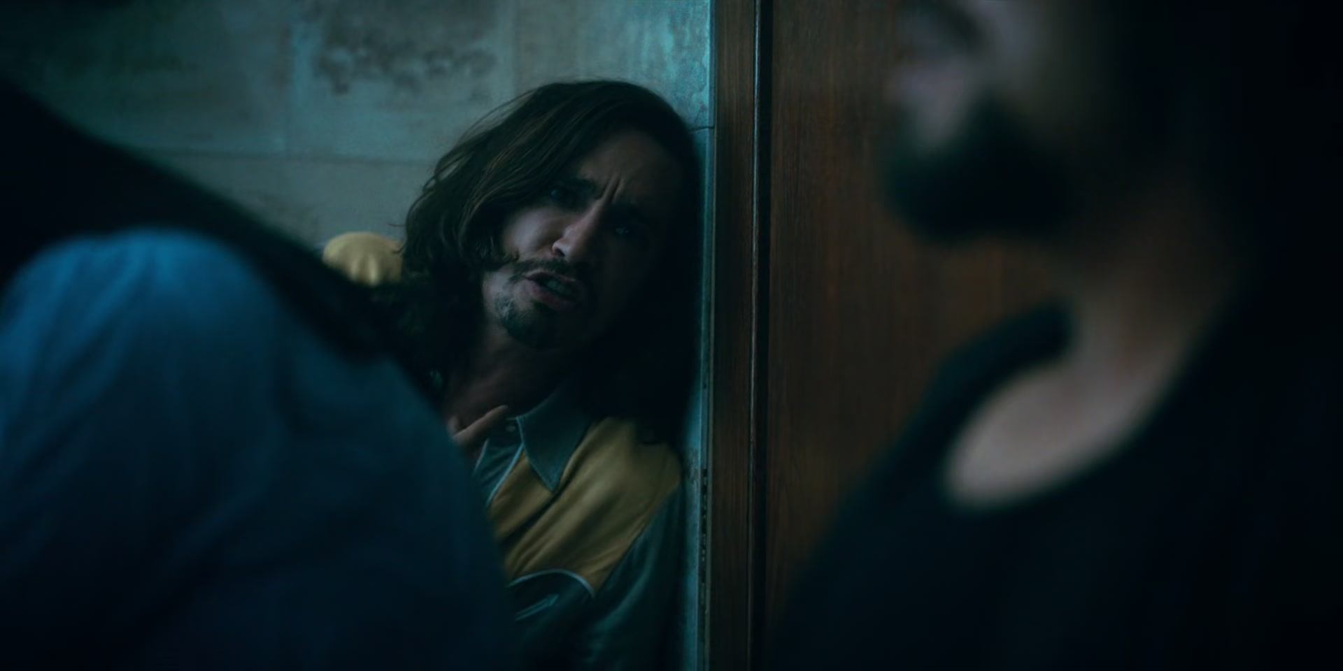 2x09_0021.jpg