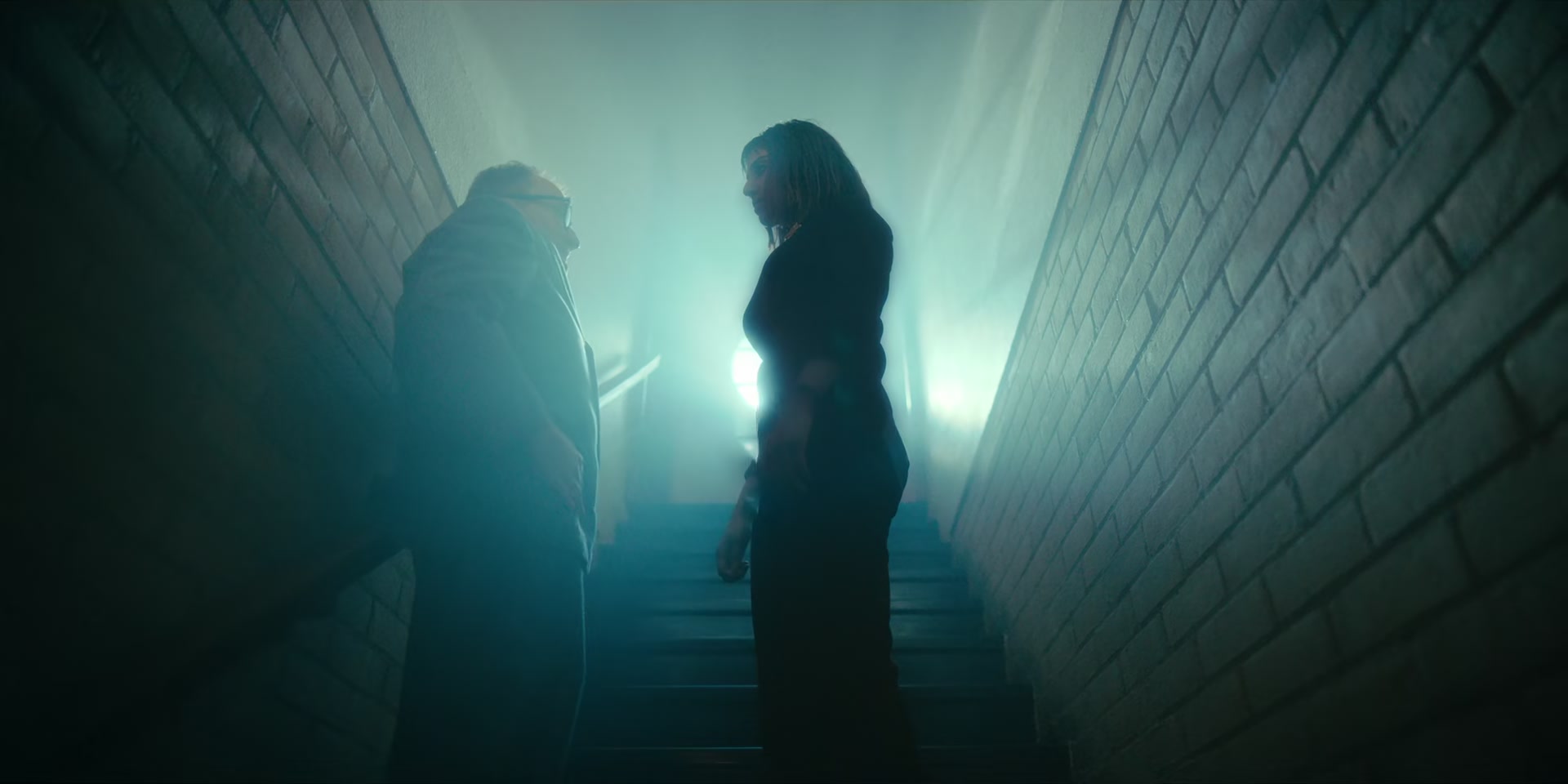 2x09_0391.jpg