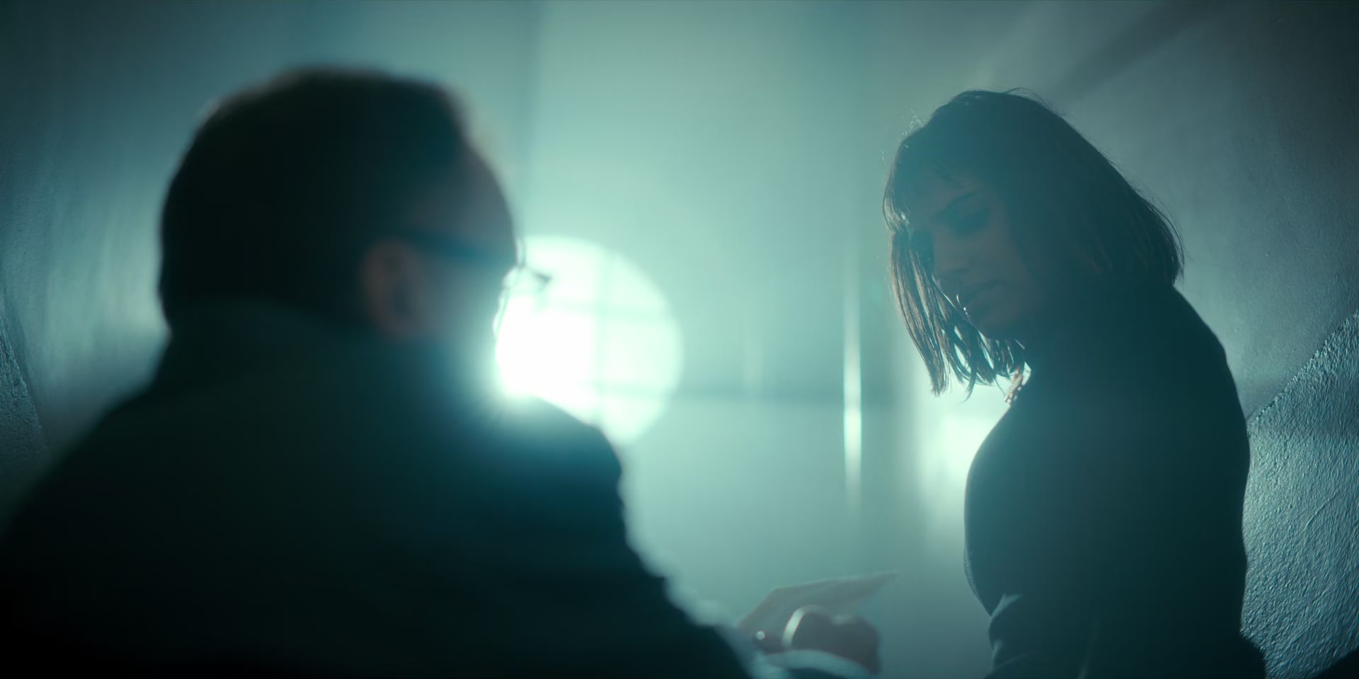 2x09_0405.jpg