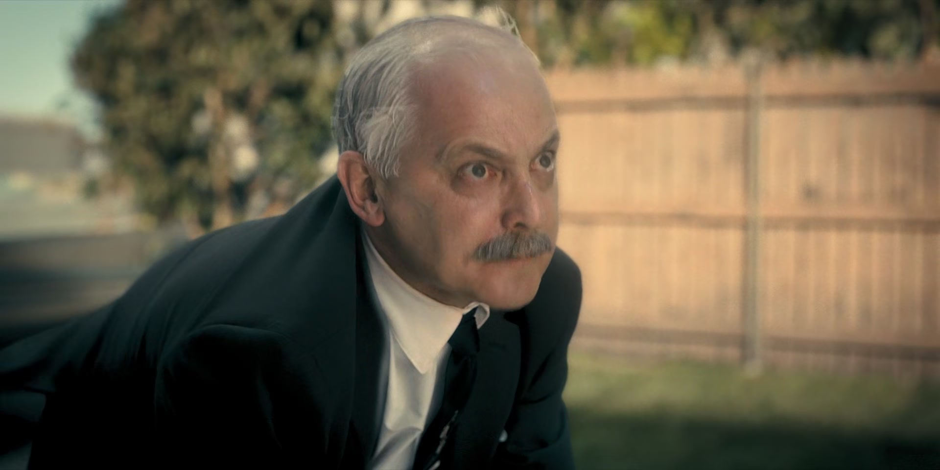 2x09_0893.jpg