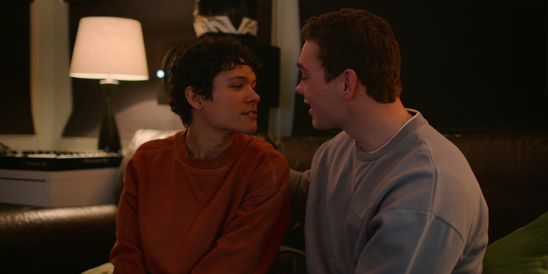 HOTN2_0805.jpg